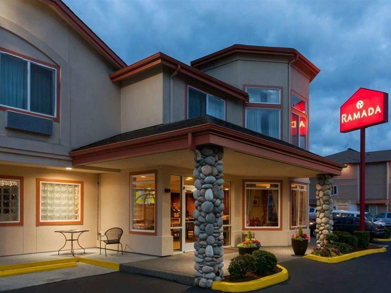 Ramada Limited Airport Tukwila Hotel Exterior photo